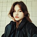 Знакомства: Ангелина, 19 лет, Смоленск