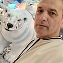 Знакомства: Мистер Флорист, 47 лет, Москва