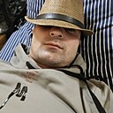 Знакомства: Александр, 37 лет, Магадан