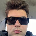 Знакомства: Максим, 23 года, Свердловск