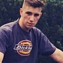 Знакомства: Andrei, 25 лет, Brașov