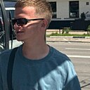 Знакомства: Андрей, 25 лет, Брянск