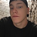 Знакомства: Денис, 26 лет, Георгиевск