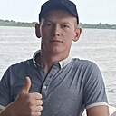 Знакомства: Максим, 23 года, Астана