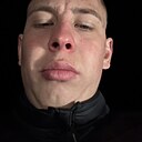 Знакомства: Иван, 24 года, Новошахтинск