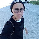 Знакомства: Иван, 27 лет, Новороссийск