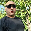 Знакомства: Алик, 37 лет, Снежное