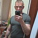 Знакомства: Евгений, 31 год, Азов