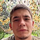 Знакомства: Артем, 24 года, Щёлково