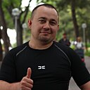 Знакомства: Владислав, 35 лет, Тюмень