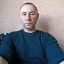 Знакомства: Иван, 43 года, Магадан