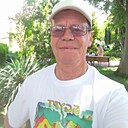 Знакомства: Юрий, 69 лет, Геленджик