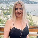 Знакомства: Лелька, 46 лет, Ялта