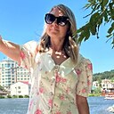 Знакомства: Елена, 43 года, Южно-Сахалинск