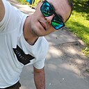 Знакомства: Максим, 36 лет, Орел