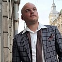 Знакомства: Артем, 33 года, Кингисепп