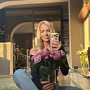 Знакомства: Анна, 31 год, Магадан