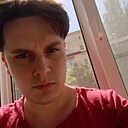 Знакомства: Максим, 30 лет, Астрахань