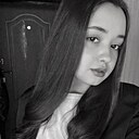 Знакомства: Камила, 19 лет, Екатеринбург