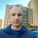 Знакомства: Максим, 30 лет, Саяногорск