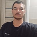 Знакомства: Артём, 25 лет, Геническ