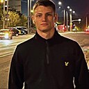 Знакомства: Антон, 22 года, Красноярск