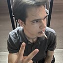 Знакомства: Егор, 20 лет, Донецк