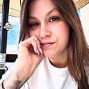 Знакомства: Татьяна, 29 лет, Магнитогорск