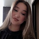 Знакомства: Юлия, 19 лет, Миасс