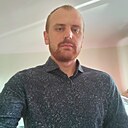 Знакомства: Валерий, 29 лет, Волжский