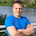 Знакомства: Кирилл, 28 лет, Псков