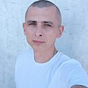 Знакомства: Виталик, 41 год, Белгород-Днестровский