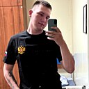 Знакомства: Илюша, 21 год, Чита