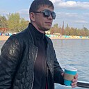Знакомства: Алекс, 38 лет, Пристень