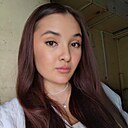 Знакомства: Елена, 26 лет, Омск