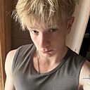 Знакомства: Денис, 18 лет, Орша