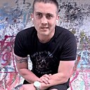 Знакомства: Владислав, 28 лет, Новороссийск