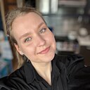 Знакомства: Виктория, 24 года, Карпинск