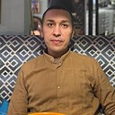 Знакомства: Рустам, 36 лет, Нефтеюганск