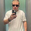 Знакомства: Александр, 32 года, Москва