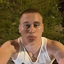 Знакомства: Артур Малахов, 22 года, Норильск