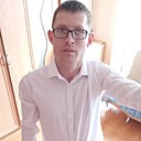 Знакомства: Макс, 31 год, Вятские Поляны