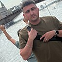 Знакомства: Евгений, 33 года, Пятигорск