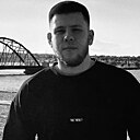 Знакомства: Денис, 28 лет, Набережные Челны