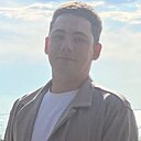 Знакомства: Виталий, 23 года, Бердск