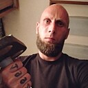 Знакомства: Роман, 35 лет, Владивосток