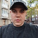 Знакомства: Сергей, 29 лет, Енакиево