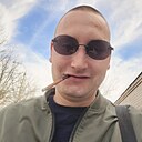 Знакомства: Виктор, 24 года, Бобруйск