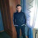 Знакомства: Олег, 39 лет, Новошахтинск