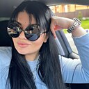 Знакомства: Лена, 31 год, Брно